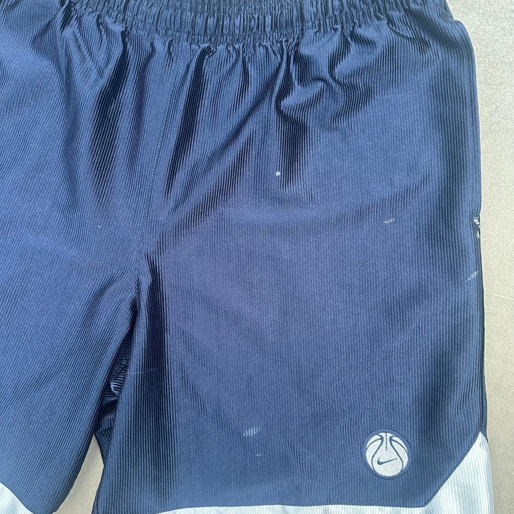 Vintage Nike Basketball Shorts Men's Large Navy White Y2K Swoosh Athletic - Picture 8 of 9
